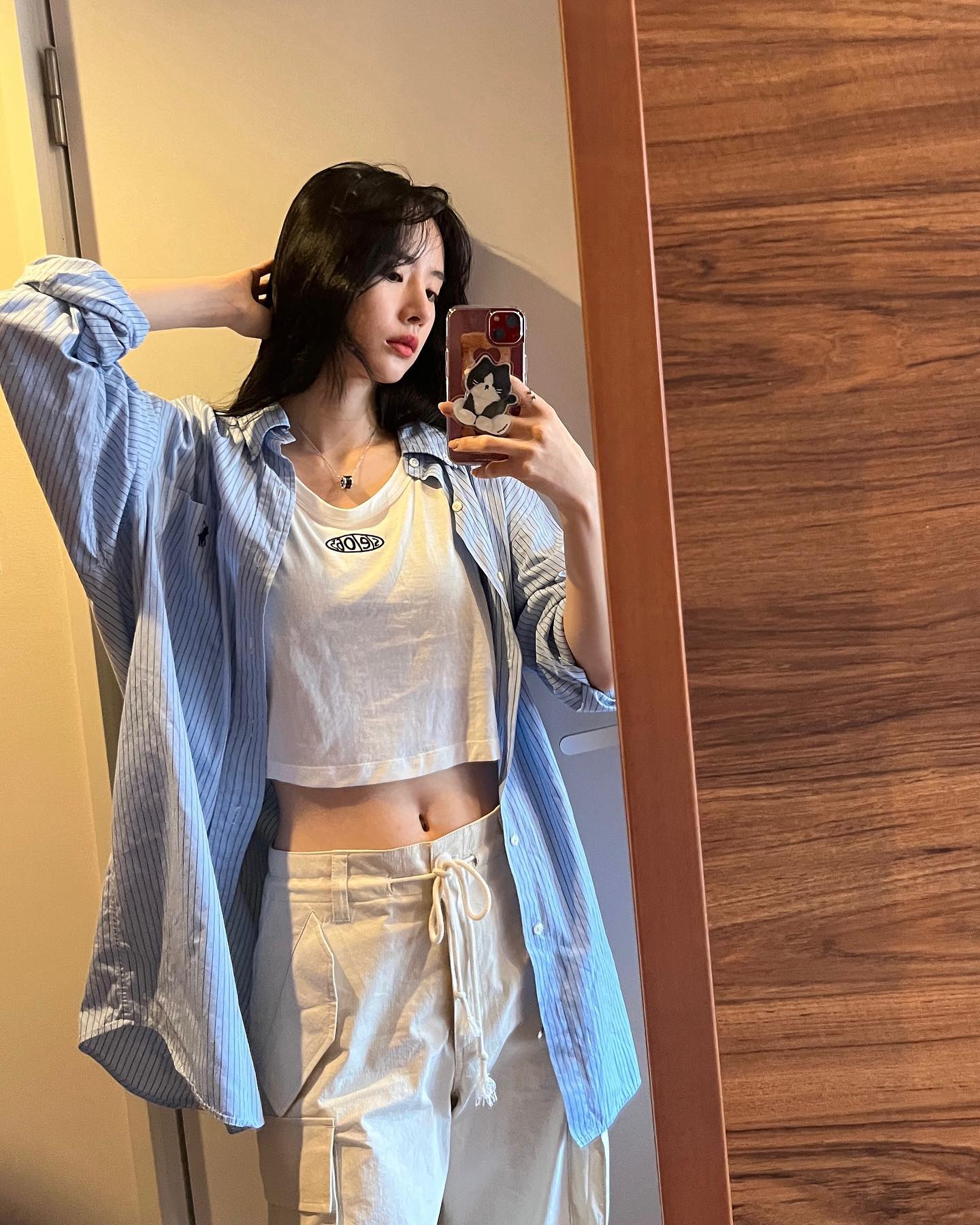 Nữ idol Kpop g&acirc;y sốc khi vạch trần phương ph&aacute;p "say xỉn để gầy" của người nổi tiếng- Ảnh 2.