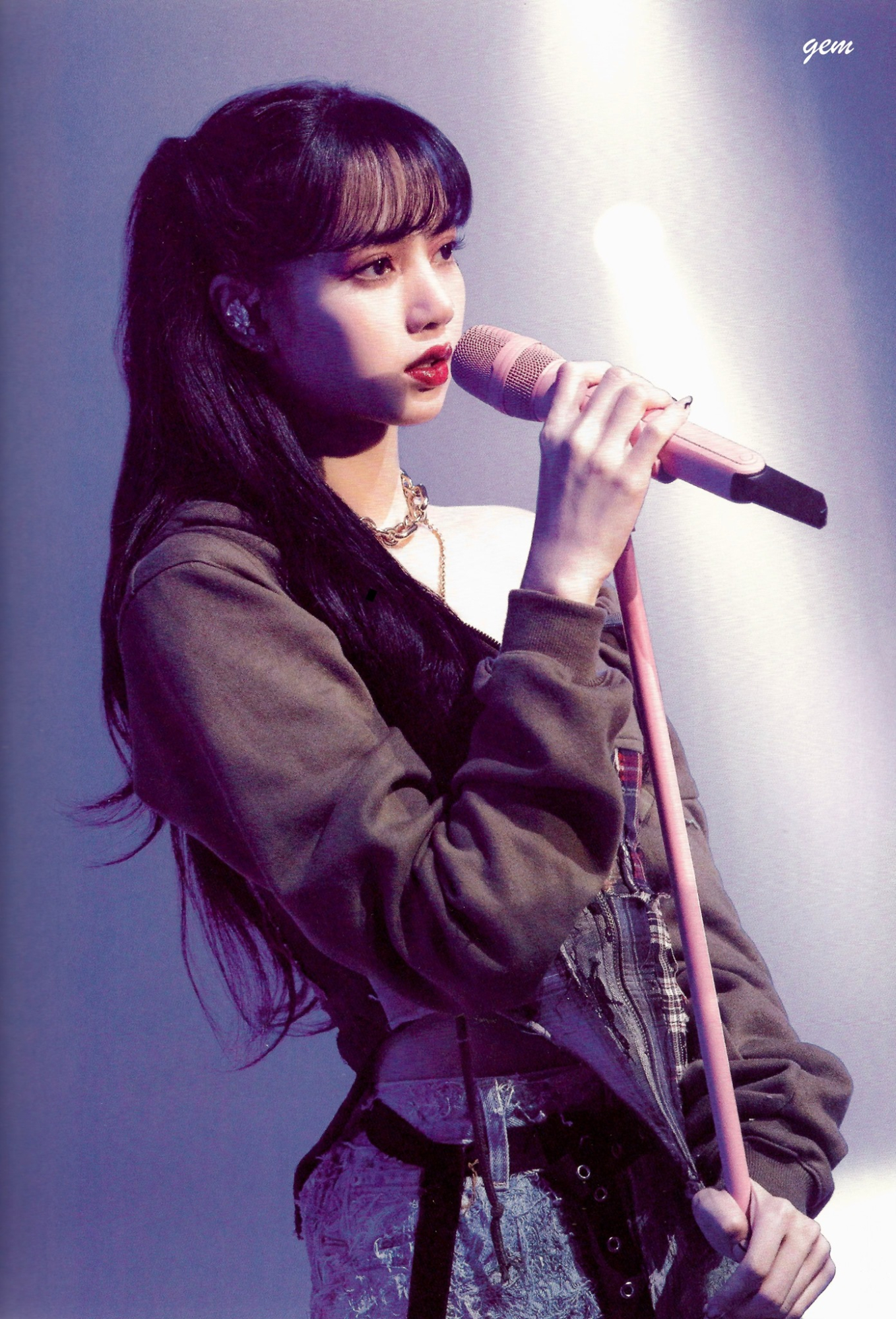 "Lisa m&agrave; ca h&aacute;t th&igrave; đ&atilde; kh&ocirc;ng được ra mắt c&ugrave;ng BLACKPINK"- Ảnh 6.