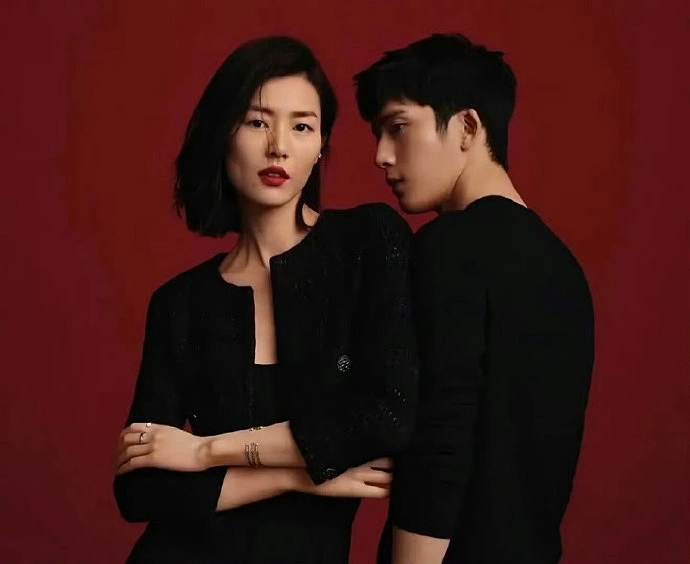 "Tổng tài" Tỉnh Bách Nhiên có bạn gái siêu mẫu vẫn tranh thủ "mập mờ" với bạn diễn?- Ảnh 4.