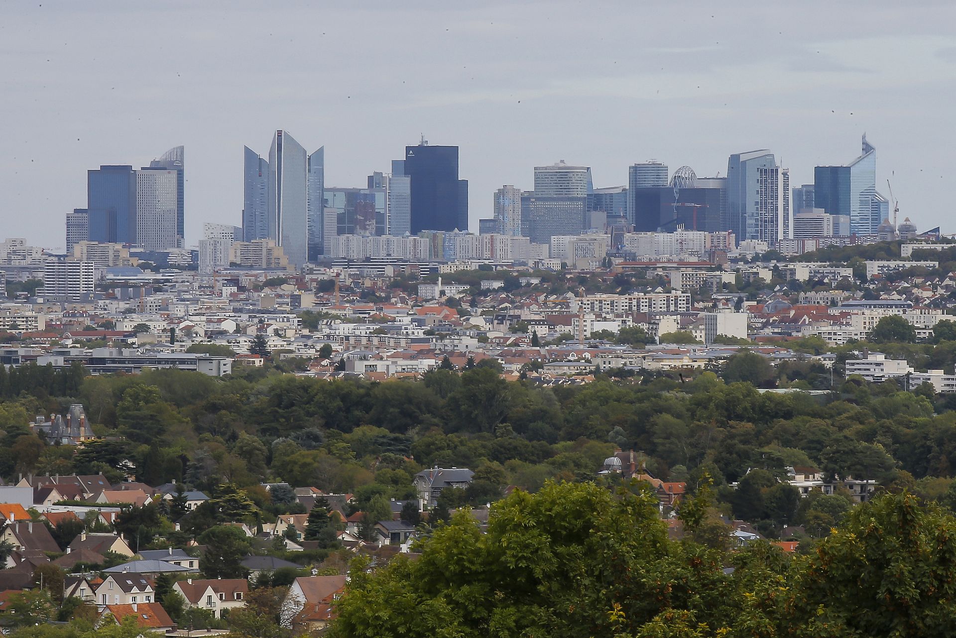 V&igrave; sao Paris gi&agrave;u c&oacute; như vậy nhưng kh&ocirc;ng c&oacute; nh&agrave; cao tầng? - Ảnh 4.