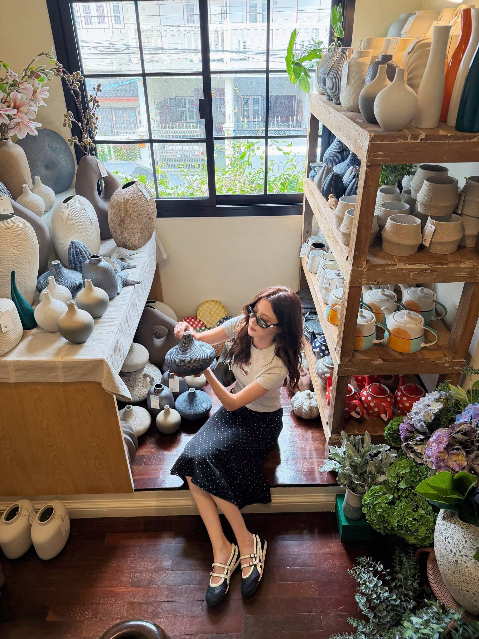 Baifern Pimchanok đẹp từ gương mặt đến v&oacute;c d&aacute;ng, gu ăn mặc lại c&agrave;ng t&ocirc;n trọn lợi thế trời cho - Ảnh 11.