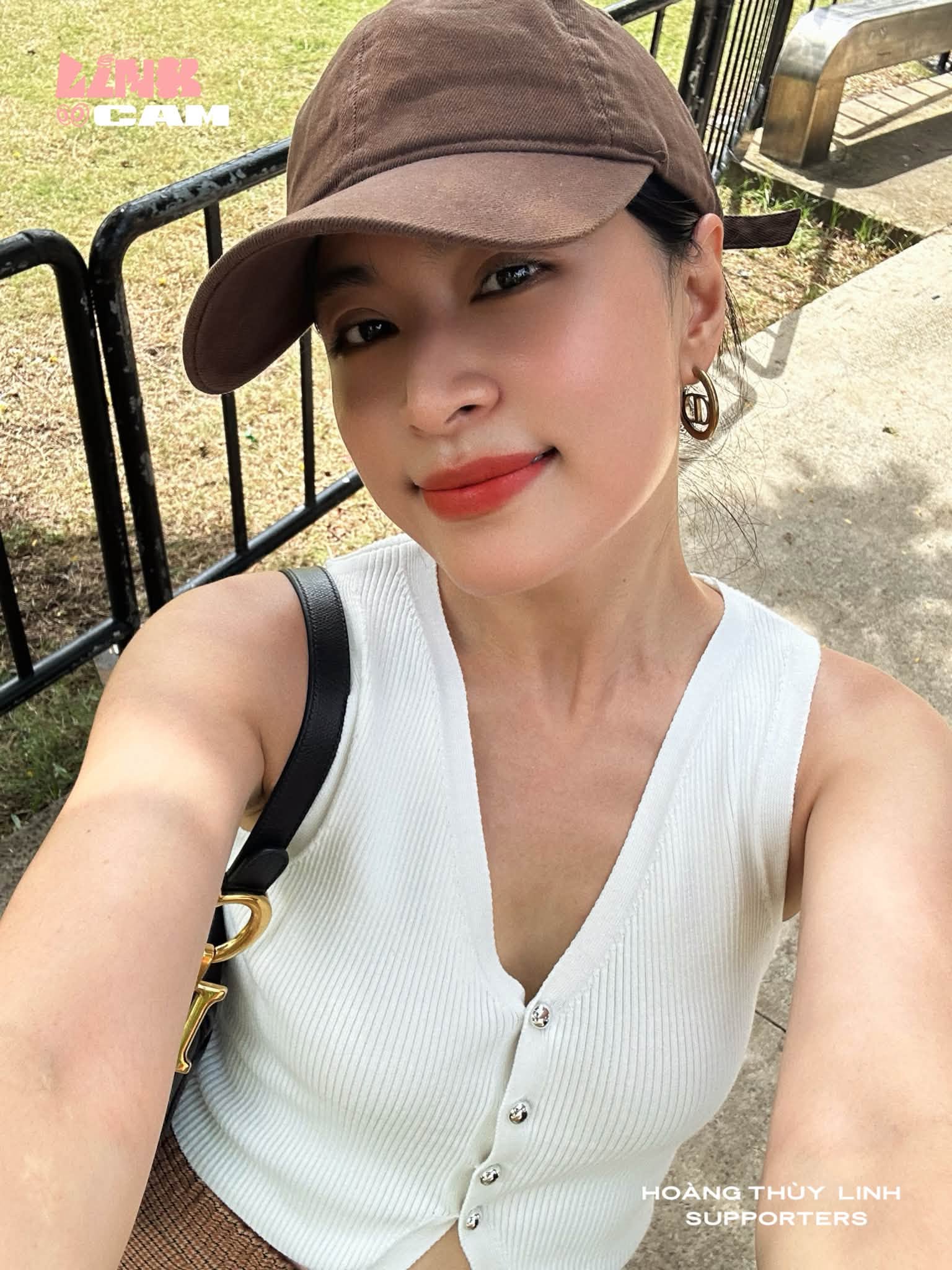 Kh&ocirc;ng tin nổi nhan sắc 38 tuổi của Ho&agrave;ng Thuỳ Linh- Ảnh 6.