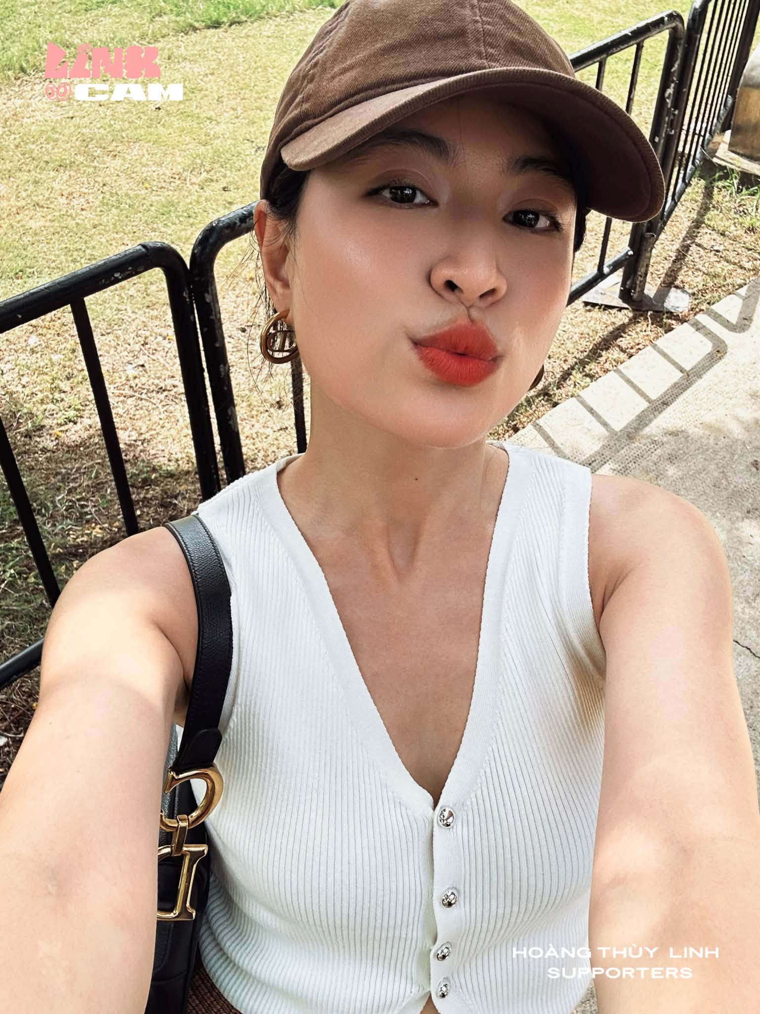 Kh&ocirc;ng tin nổi nhan sắc 38 tuổi của Ho&agrave;ng Thuỳ Linh- Ảnh 5.