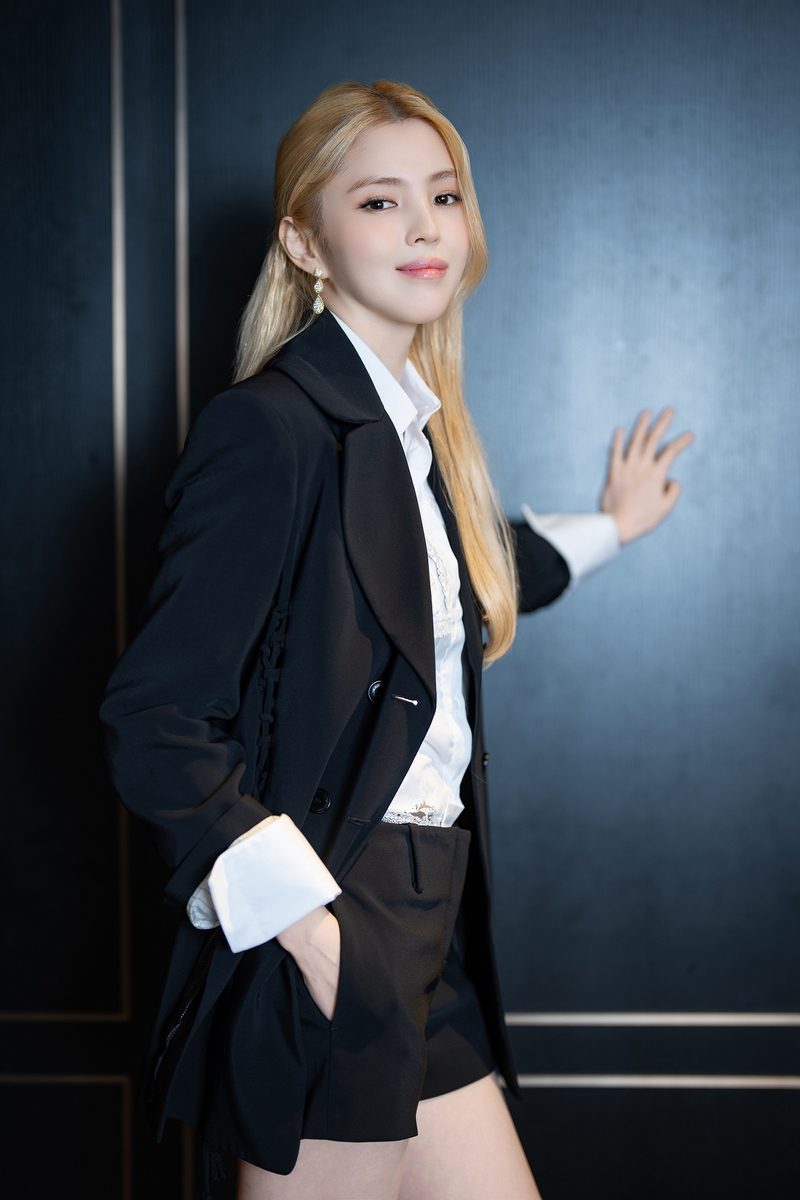Han So Hee muốn kết hôn trước tuổi 40 - Ảnh 1.