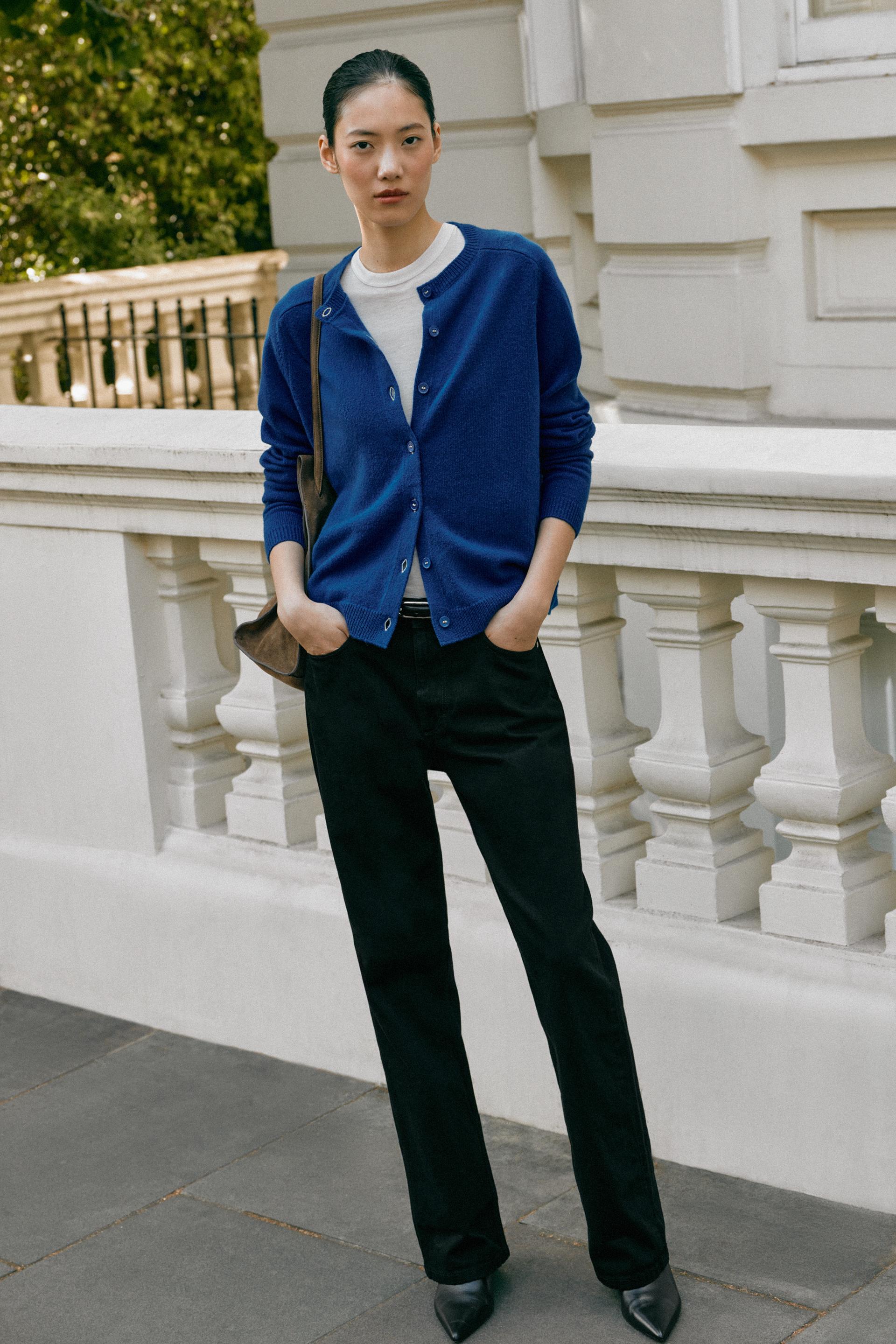 Dâu hào môn Hương Liên đón mùa thu Hà Nội: Từ visual đến style đều đẹp như cảnh phim- Ảnh 18.