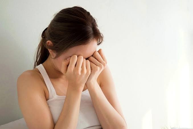 Người sinh thập niên 1990 có thể đang già nhanh hơn thế hệ trước: 4 “thủ phạm” âm thầm thúc đẩy lão hóa - Ảnh 2.