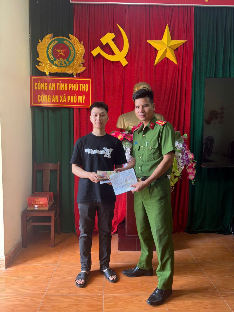 Công an xác minh nguồn gốc số tiền 96.400.000 đồng được chuyển vào tài khoản của Nguyễn Hữu Việt ở Phú Thọ- Ảnh 1.