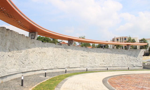 Chỉ 1 ng&agrave;y nữa, c&ocirc;ng tr&igrave;nh gần 700 tỷ đồng c&oacute; sự hợp lực của Vingroup v&agrave; Sun Group ch&iacute;nh thức hoạt động: Thi c&ocirc;ng thần tốc trong 20 th&aacute;ng- Ảnh 3.
