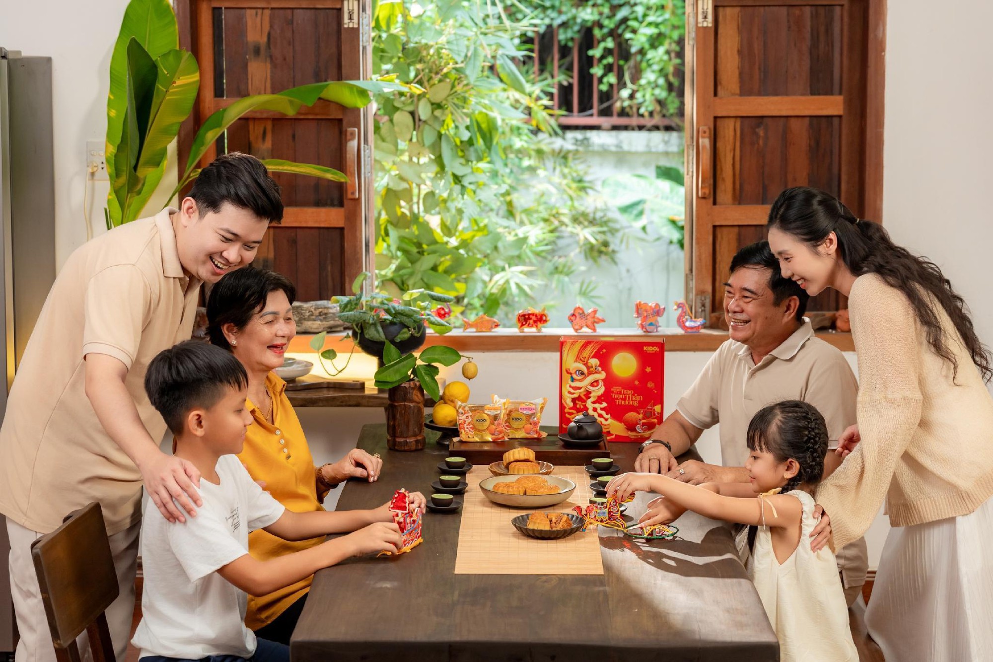Tuần cận rằm đi đ&acirc;u? Đến ngay c&aacute;c điểm chạm Trung thu KIDOs Bakery để quẩy lễ, check-in rực rỡ v&agrave; săn b&aacute;nh ngon chuẩn gu! - Ảnh 5.