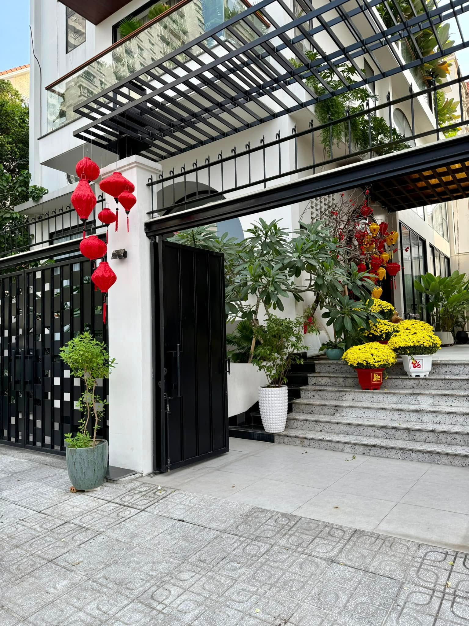 Nữ diễn viên quê Tiền Giang tiêu chục tỷ đồng mở khu sinh thái 50.000m2 dù chồng đại gia can ngăn- Ảnh 6.