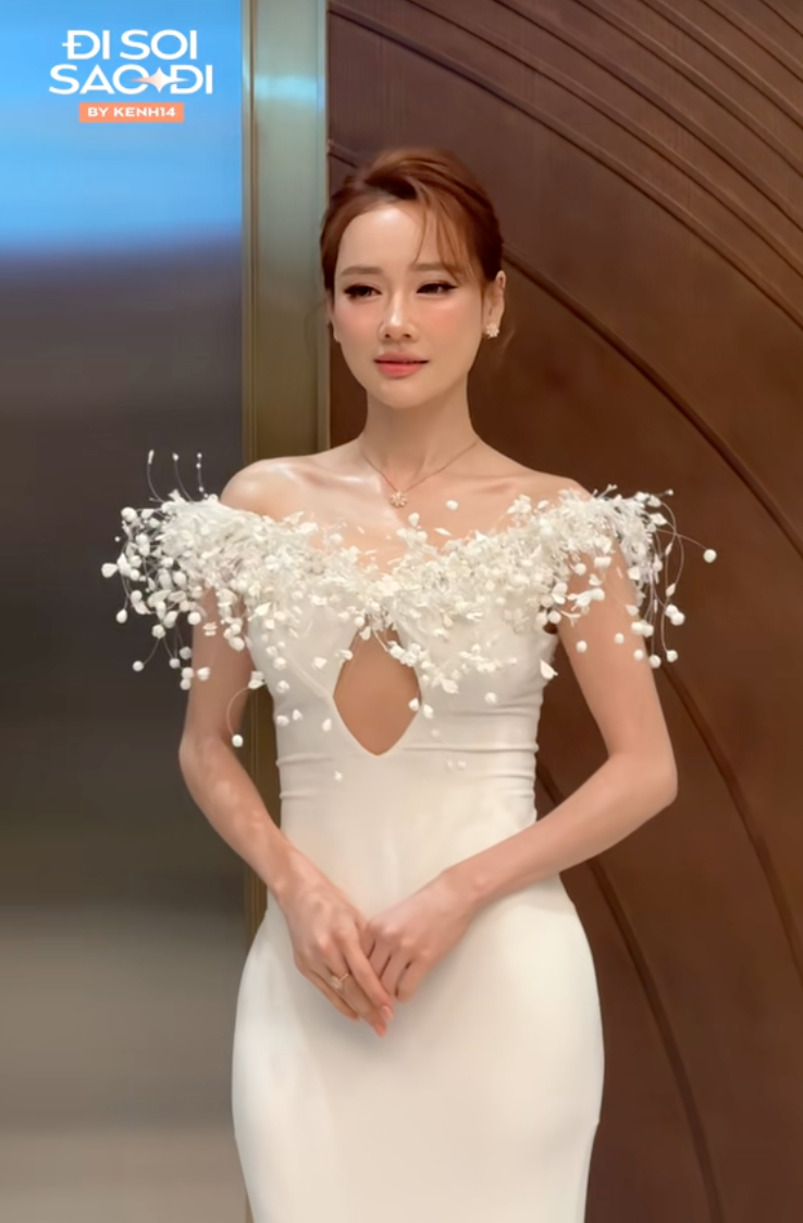 Nh&atilde; Phương xuất hiện giữa l&uacute;c MXH x&ocirc;n xao chuyện Trường Giang: Sắc v&oacute;c mẹ 3 con g&acirc;y cho&aacute;ng, h&agrave;nh tr&igrave;nh giảm c&acirc;n c&ograve;n sốc hơn- Ảnh 4.