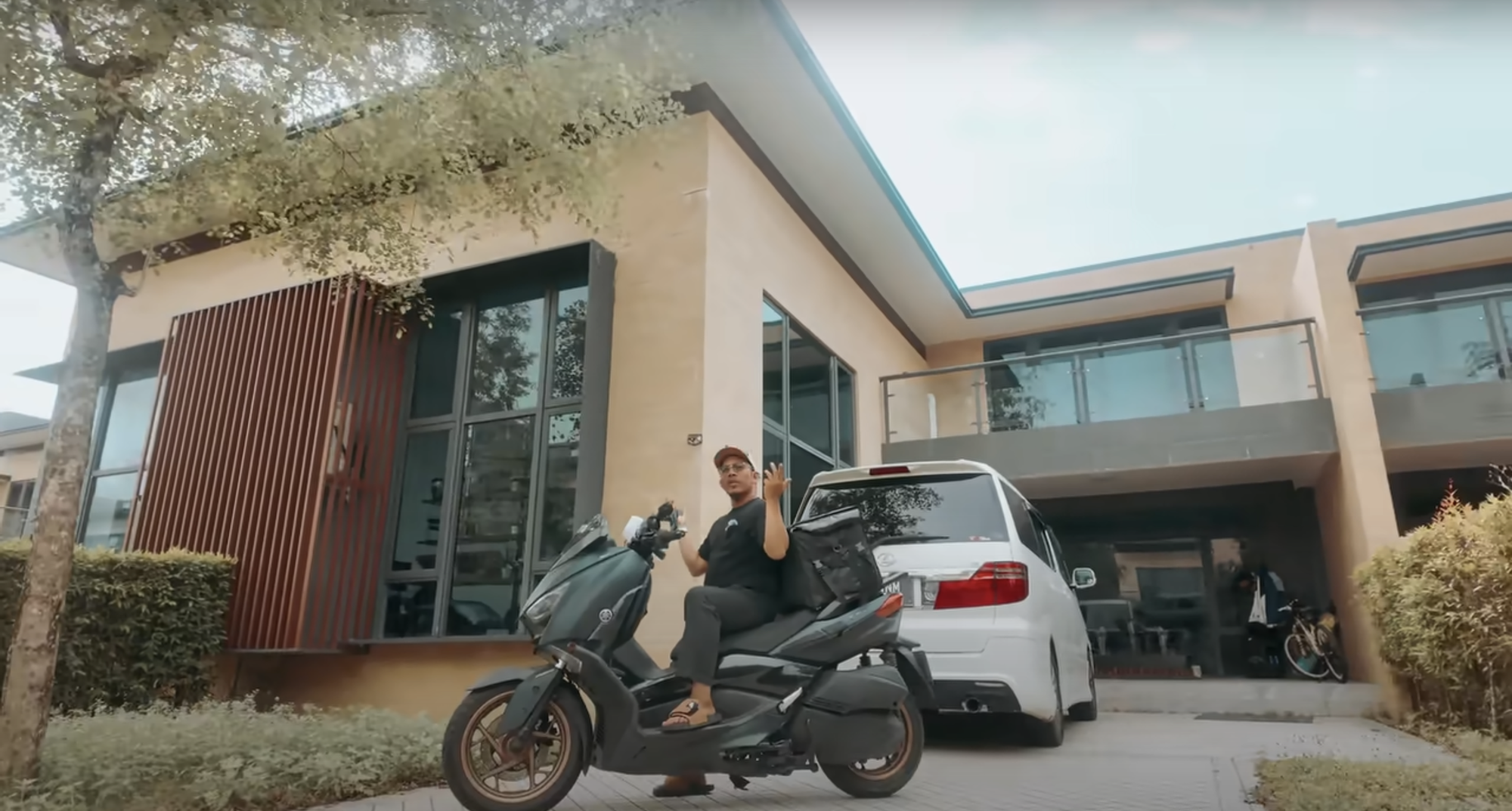 T&agrave;i xế thu nhập chạm mốc 122 triệu/th&aacute;ng, l&agrave;m từ 3h chiều - 9h tối: Ở biệt thự, mua Porsche v&agrave;o đầu năm 2026- Ảnh 5.