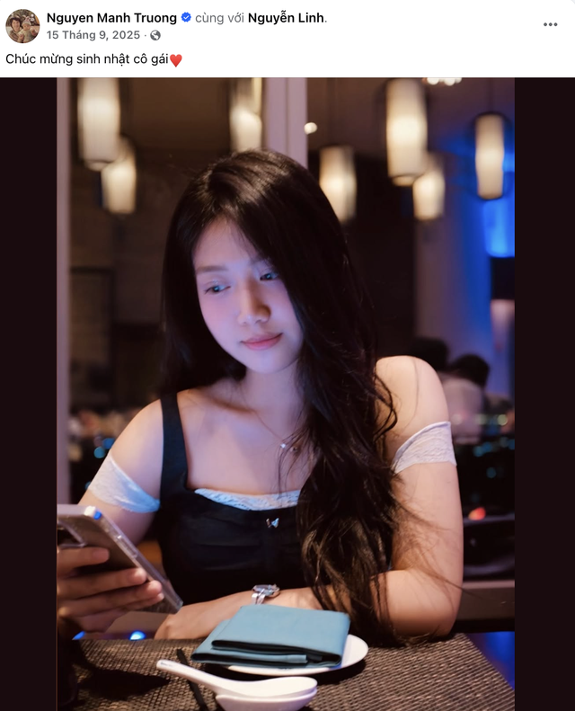 &Aacute;i nữ nh&agrave; diễn vi&ecirc;n Mạnh Trường tr&ograve;n 17 tuổi: B&eacute; Chip giờ đ&atilde; th&agrave;nh thiếu nữ, kh&ocirc;ng chỉ xinh đẹp m&agrave; c&ograve;n cực t&agrave;i năng - Ảnh 13.