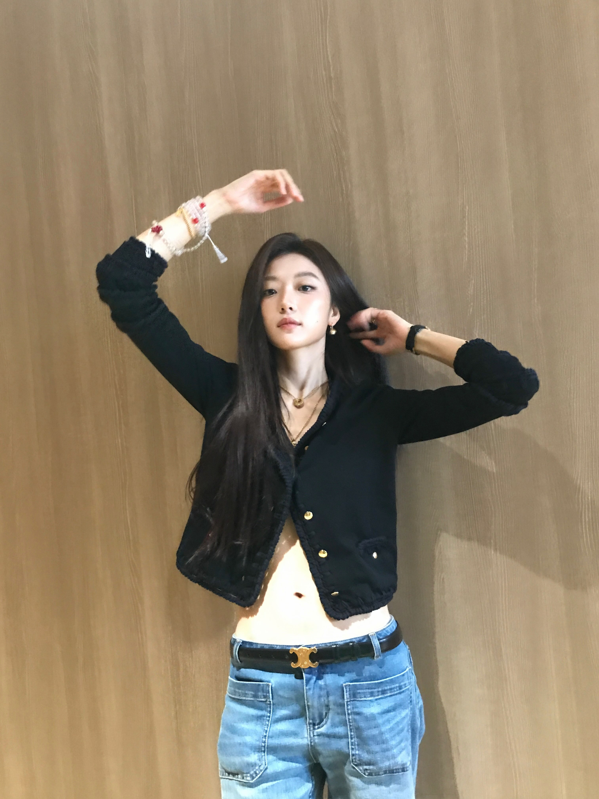 Nữ ch&iacute;nh Đầu Xu&acirc;n Tươi S&aacute;ng giống Jeon Ji Hyun đến giật m&igrave;nh- Ảnh 4.