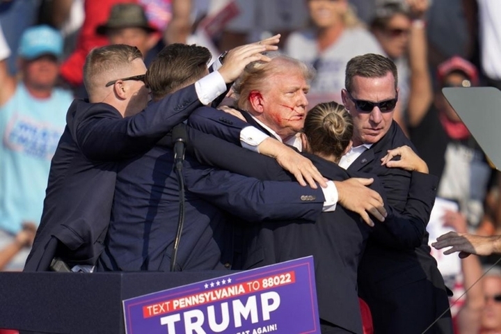 Nghi phạm &aacute;m s&aacute;t &ocirc;ng Trump từng tập bắn mục ti&ecirc;u xa 90 m&eacute;t- Ảnh 2.