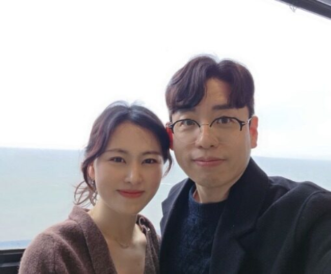 Cặp đ&ocirc;i showbiz vừa cho nhau lối đi ri&ecirc;ng sau 6 th&aacute;ng hẹn h&ograve;- Ảnh 2.