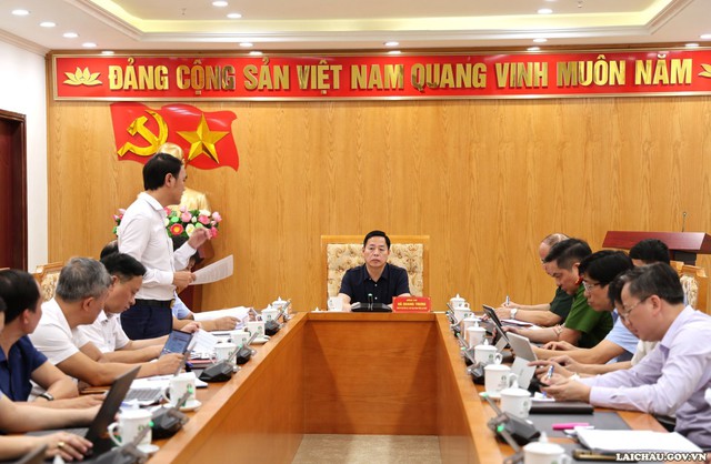 Th&ocirc;ng tin mới về dự &aacute;n cao tốc lớn nhất T&acirc;y Bắc, dự kiến tổng vốn hơn 65.500 tỷ đồng, c&oacute; 118 cầu, 7 hầm xuy&ecirc;n n&uacute;i- Ảnh 1.