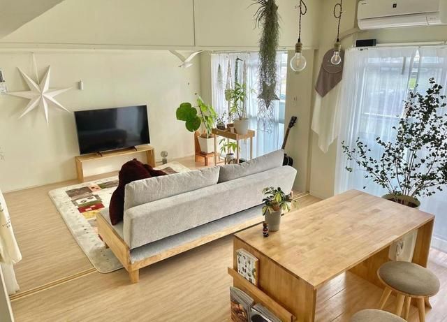 Phụ nữ Nhật sống một m&igrave;nh trong căn hộ 68m&sup2;: Kh&ocirc;ng đồ xa xỉ, chỉ nh&igrave;n c&aacute;ch bố tr&iacute; đ&atilde; hiểu v&igrave; sao ở nh&agrave; lại th&iacute;ch đến thế- Ảnh 1.