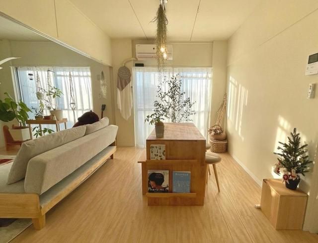 Phụ nữ Nhật sống một m&igrave;nh trong căn hộ 68m&sup2;: Kh&ocirc;ng đồ xa xỉ, chỉ nh&igrave;n c&aacute;ch bố tr&iacute; đ&atilde; hiểu v&igrave; sao ở nh&agrave; lại th&iacute;ch đến thế- Ảnh 5.