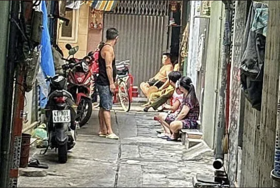 Cháy nhà ở TP.HCM khiến 2 người chết, 5 người bị thương- Ảnh 1.