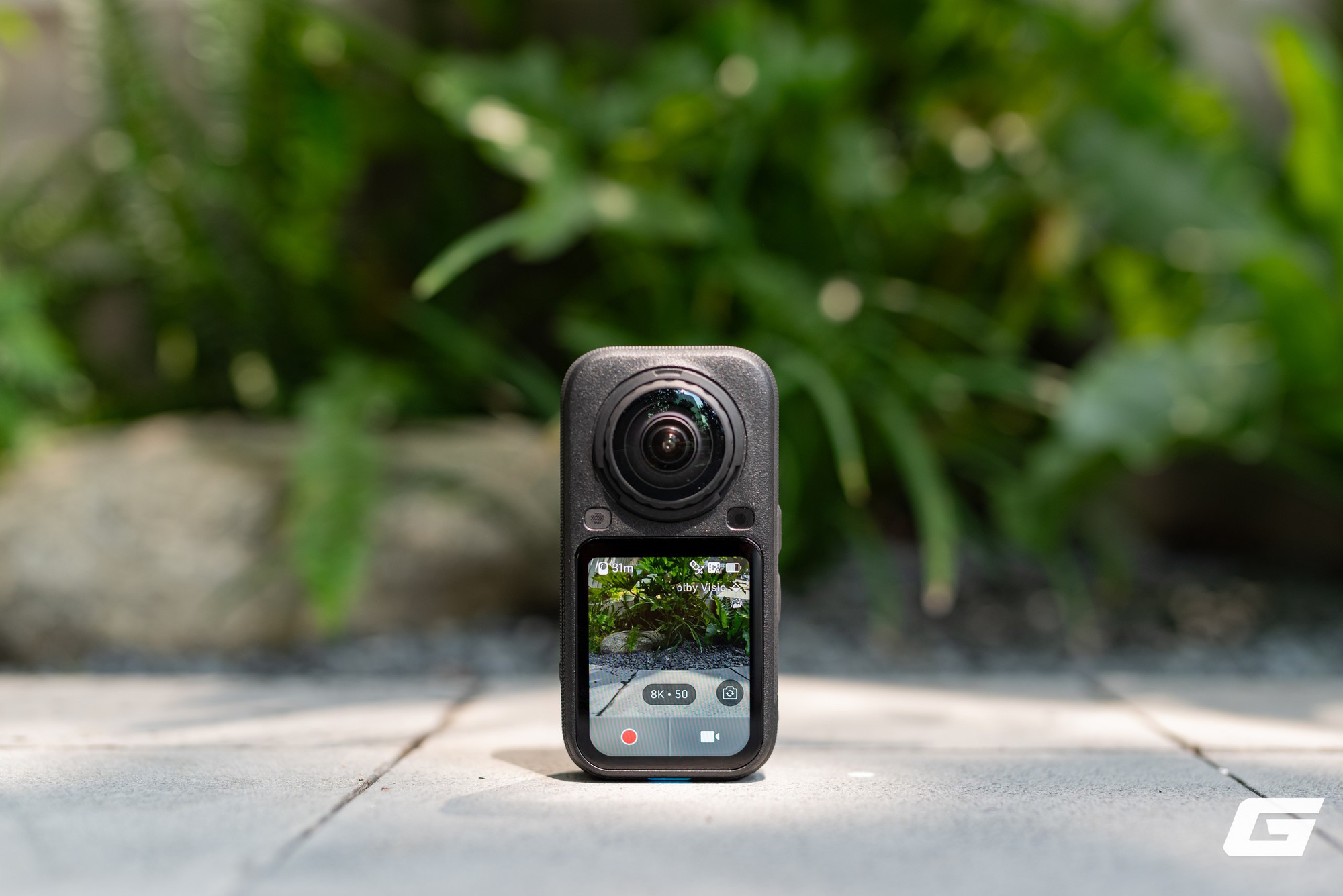 Cận cảnh Insta360 X6: Gọn hơn, mạnh hơn đ&atilde; đ&agrave;nh, lại c&ograve;n c&oacute; cả AI dựng video trực tiếp - Ảnh 12.