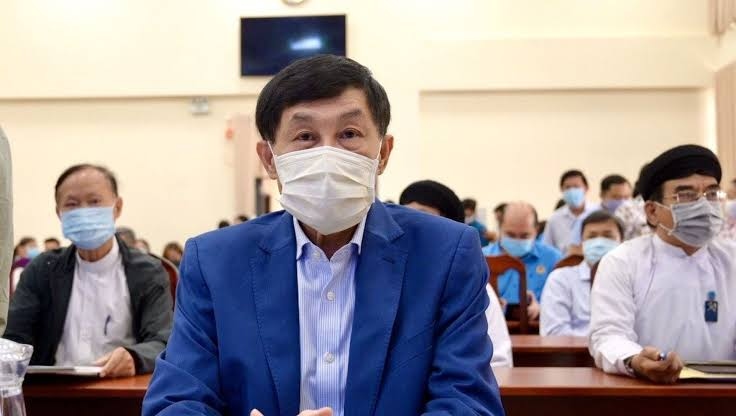 Tỷ ph&uacute; 75 tuổi người Việt, từng thu&ecirc; chuy&ecirc;n cơ 8 tỷ đồng đưa con g&aacute;i về nước c&aacute;ch đ&acirc;y 6 năm: Vừa tr&iacute;ch 10 tỷ đồng từ lương hưu l&agrave;m th&ecirc;m việc đặc biệt - Ảnh 3.