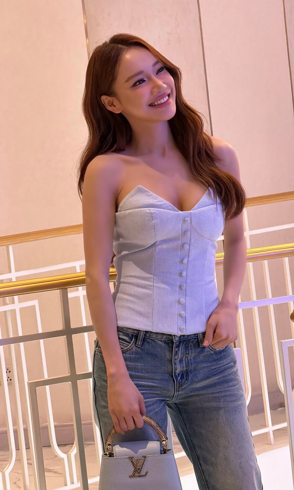 Bức thư Trường Giang viết tr&ecirc;n giấy Dior gửi vợ: Suy t&iacute;nh tương lai sau những m&oacute;n qu&agrave; trăm triệu- Ảnh 5.