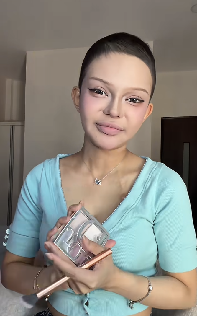 Tình trạng TikToker Đan Thy sau hơn 2 tháng điều trị ung thư máu: Không đáp ứng với phác đồ điều trị- Ảnh 1.