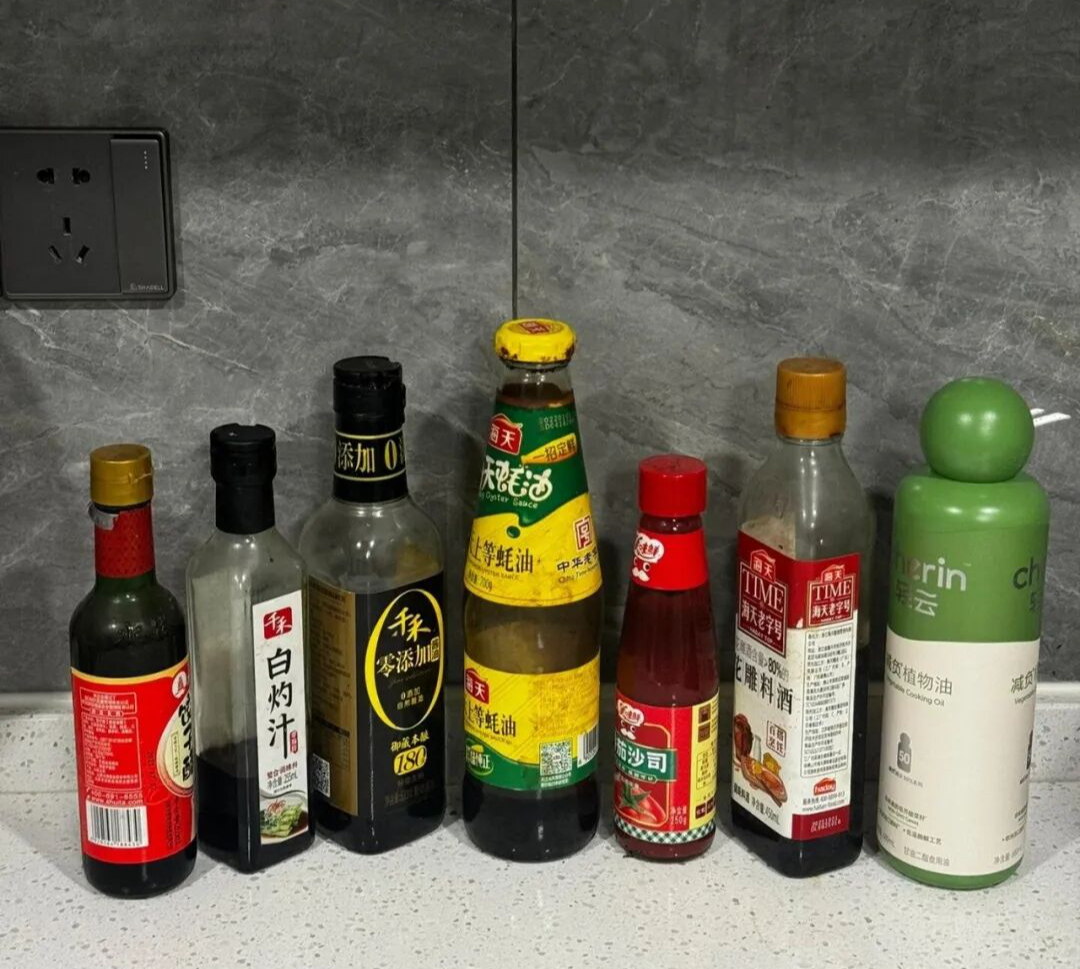 Mẹ t&ocirc;i chẳng mua đồ gia dụng 'thần kỳ' m&agrave; bếp l&uacute;c n&agrave;o cũng gọn: 7 c&aacute;ch kh&ocirc;ng tốn tiền, c&agrave;ng l&agrave;m c&agrave;ng thấy th&ocirc;ng minh - Ảnh 6.