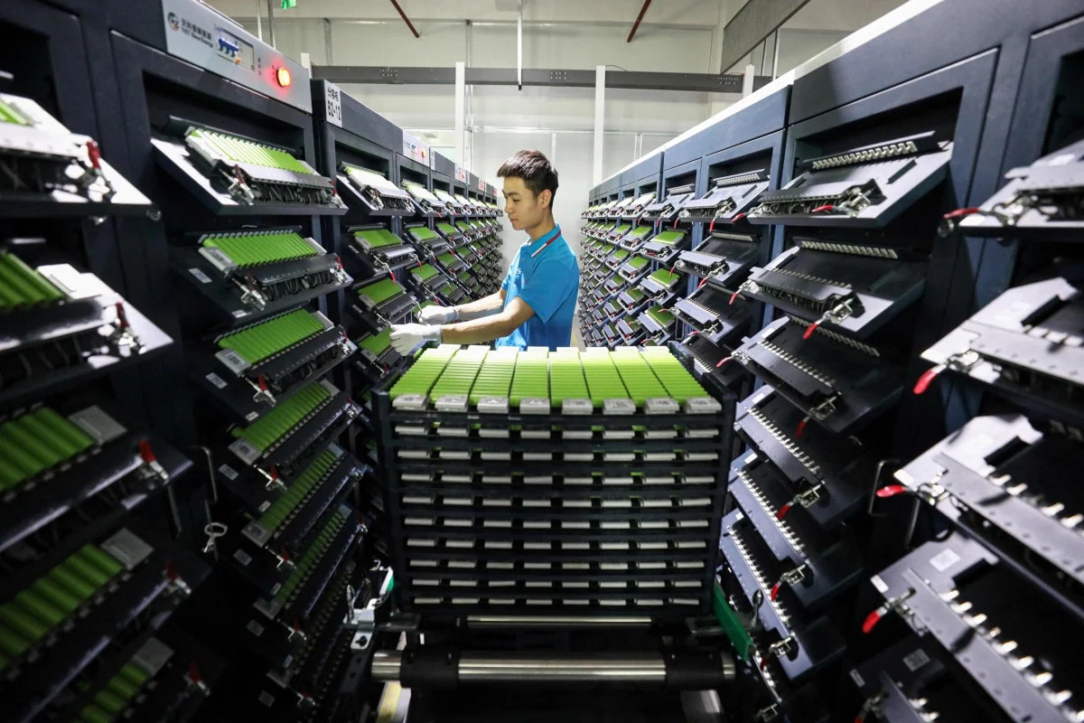 Bước đi có thể làm đảo lộn chuỗi cung ứng kim loại hiếm từ Trung Quốc: Bã thải lithium giờ hóa "mỏ vàng" - Ảnh 1.