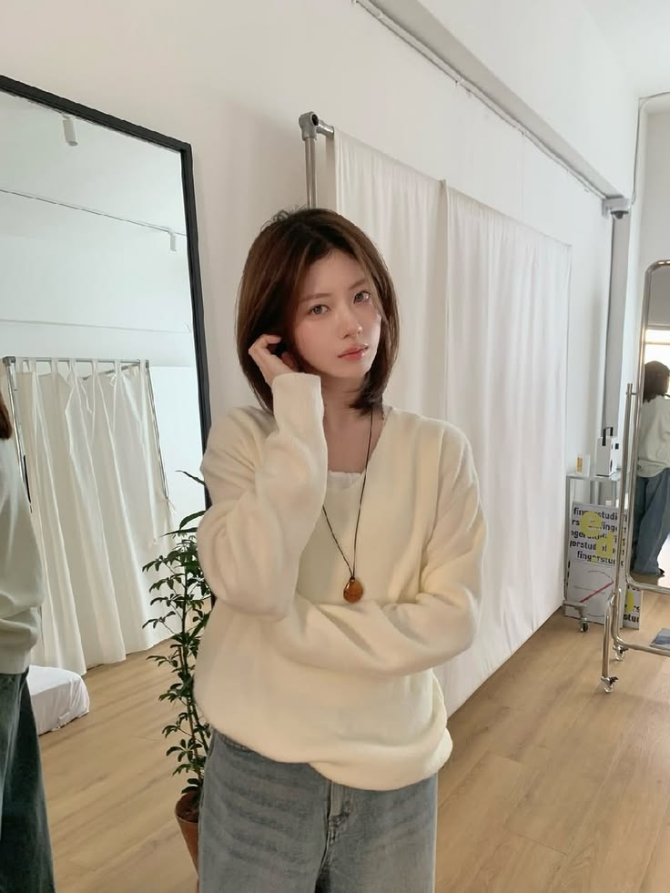 Song Hye Kyo để tóc ngắn nổi bật thần thái sang chảnh, cá tính: Chị em có ngay kiểu tóc hack tuổi cho mùa thu đông- Ảnh 18.
