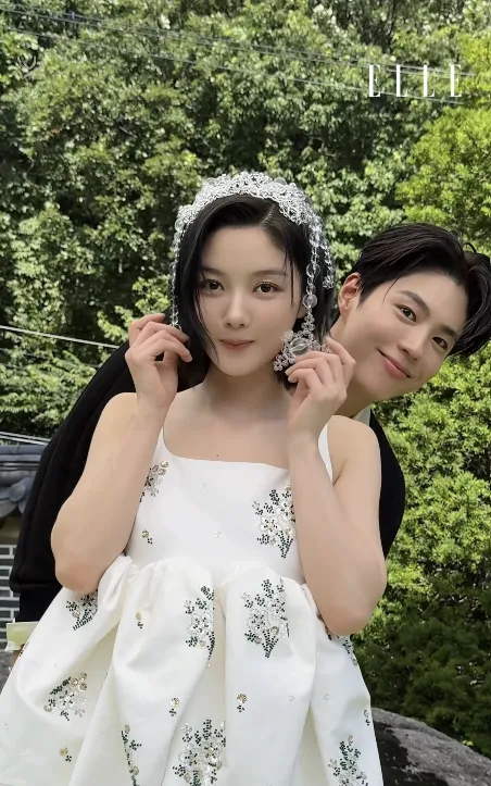 Kim Yoo Jung - Park Bo Gum lộ ảnh cưới?- Ảnh 4.