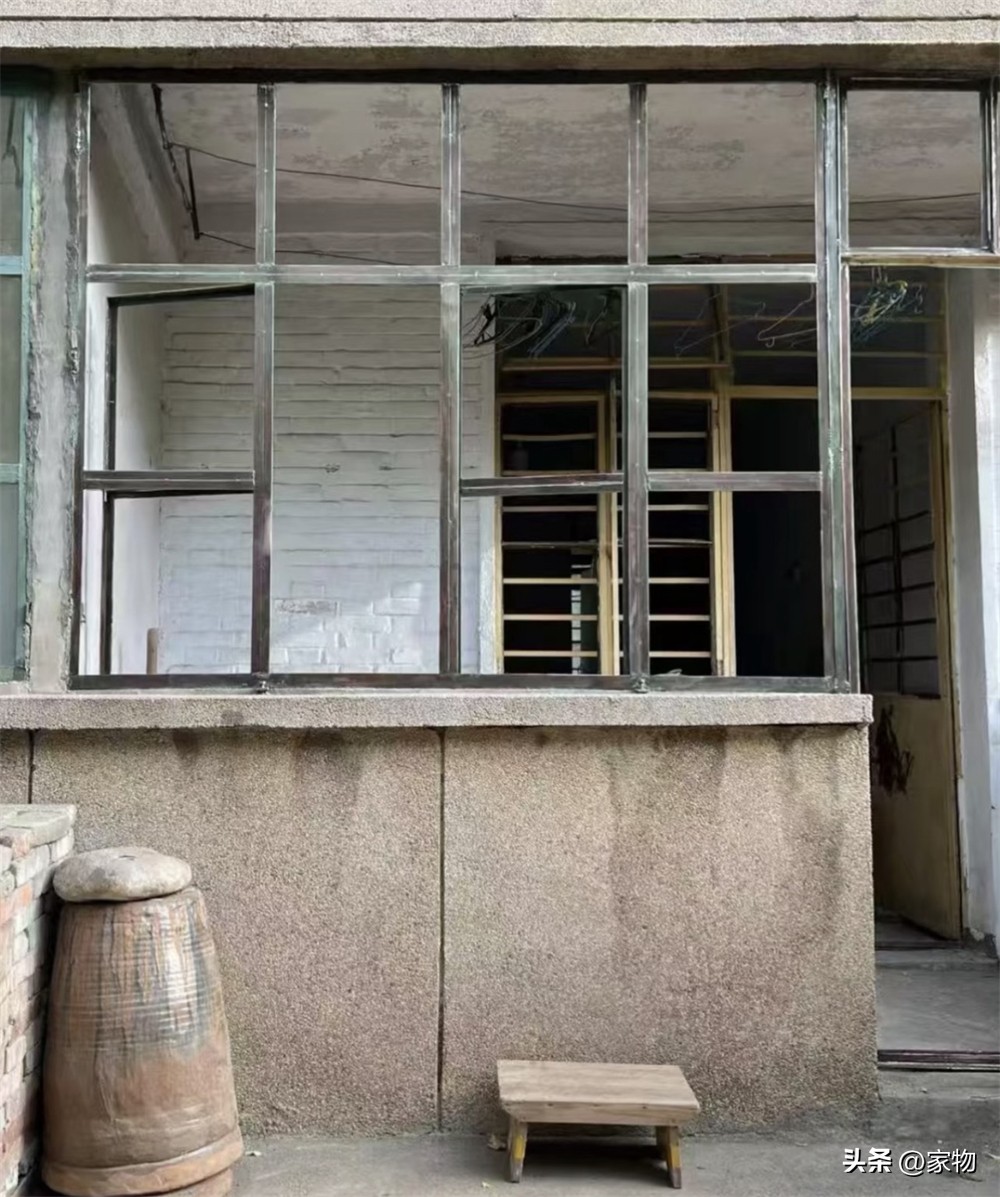 Bị ch&ecirc; v&igrave; mua căn hộ tầng trệt xuống cấp, c&ocirc; g&aacute;i cải tạo ng&acirc;n s&aacute;ch thấp v&agrave; nhận lại một ng&ocirc;i nh&agrave; ai cũng m&ecirc;- Ảnh 7.