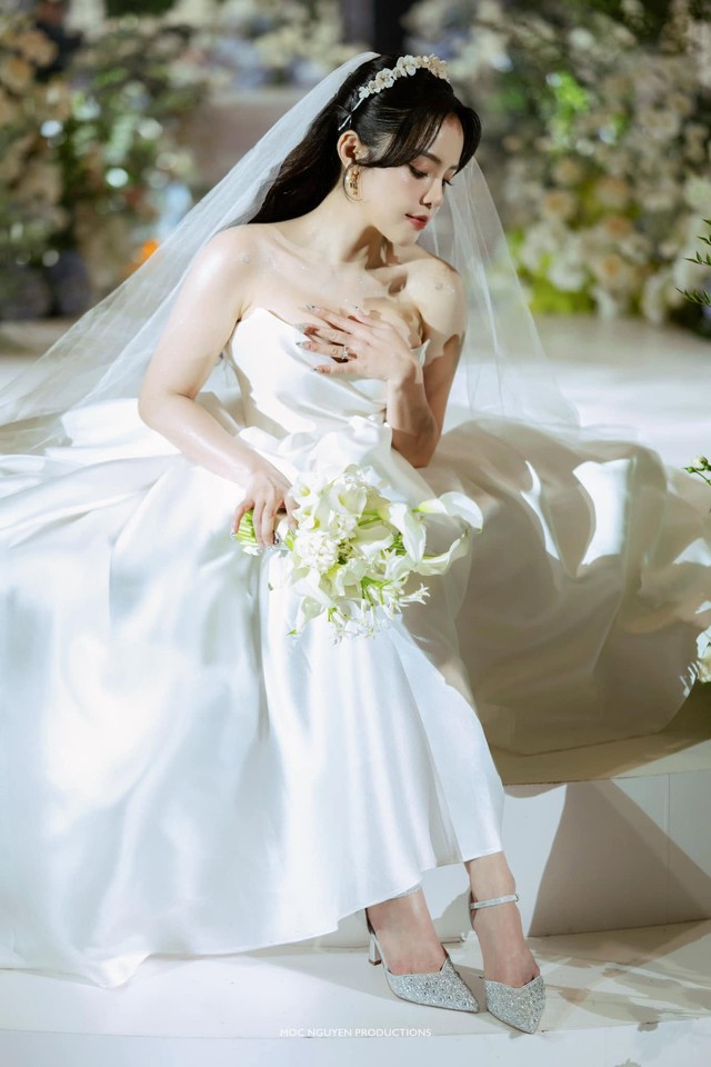 Bạn thân Khả Ngân, Hoàng Oanh bị nhắc nhở vì không giảm cân sau sinh- Ảnh 4.