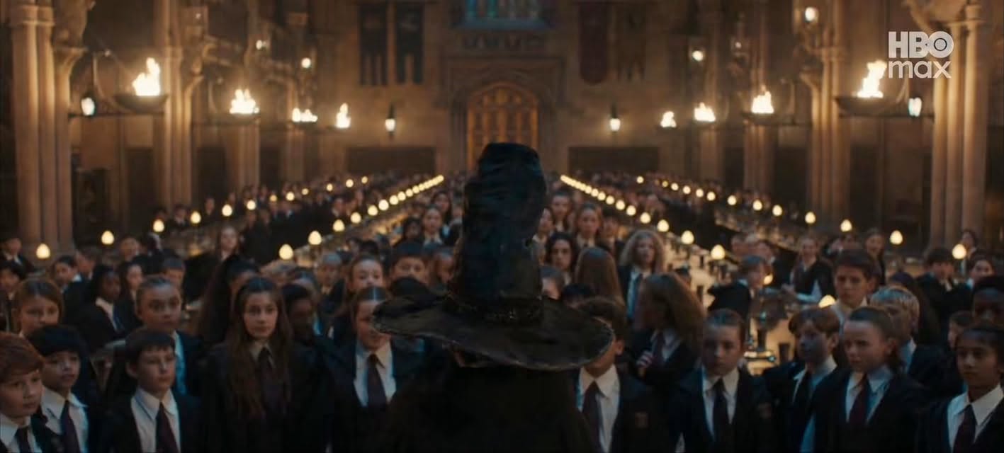Harry Potter bản truyền h&igrave;nh tung trailer khiến MXH dậy s&oacute;ng: Hermione hớp hồn kh&aacute;n giả, một nh&acirc;n vật c&oacute; th&ugrave; với NSX- Ảnh 3.