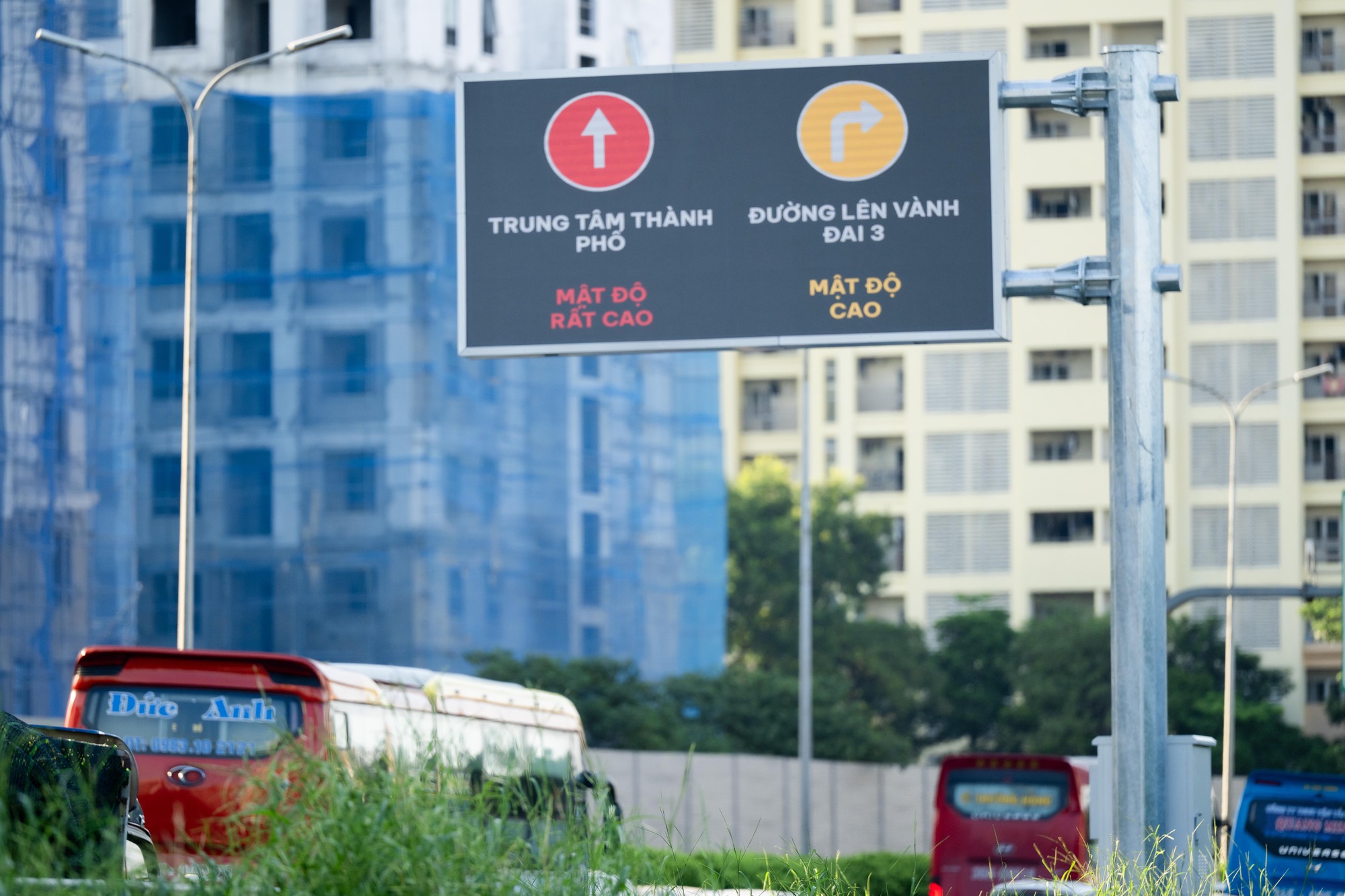 Cảnh tượng trên đường phố lúc này thay cho thông báo: Hết lễ, mai đi làm! - Ảnh 10.