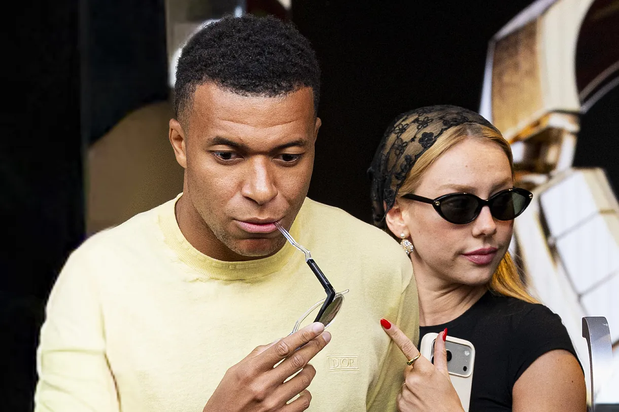 Mbapp&eacute; trở th&agrave;nh mục ti&ecirc;u trong &acirc;m mưu bắt c&oacute;c chấn động nước Ph&aacute;p, kẻ chủ mưu mới 18 tuổi- Ảnh 1.