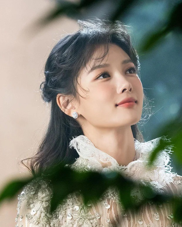 Kim Yoo Jung - Park Bo Gum lộ ảnh cưới?- Ảnh 9.