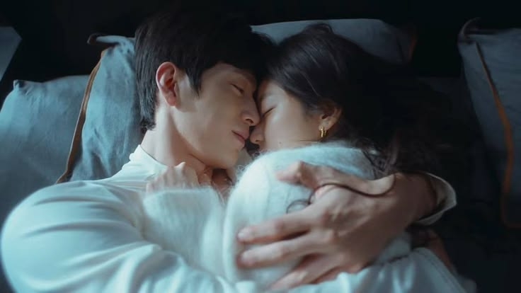 B&iacute; mật cảnh n&oacute;ng trong Đầu Xu&acirc;n Tươi S&aacute;ng- Ảnh 2.