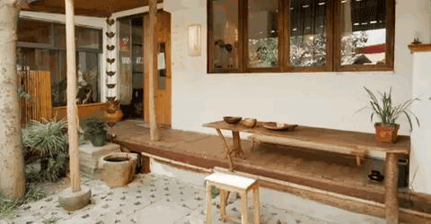 Người phụ nữ 37 tuổi cải tạo căn hộ 45m² thành nơi ai cũng muốn ghé: Không điều hòa, ít dùng điện thoại, đồ cũ cũng thành đẹp- Ảnh 11.