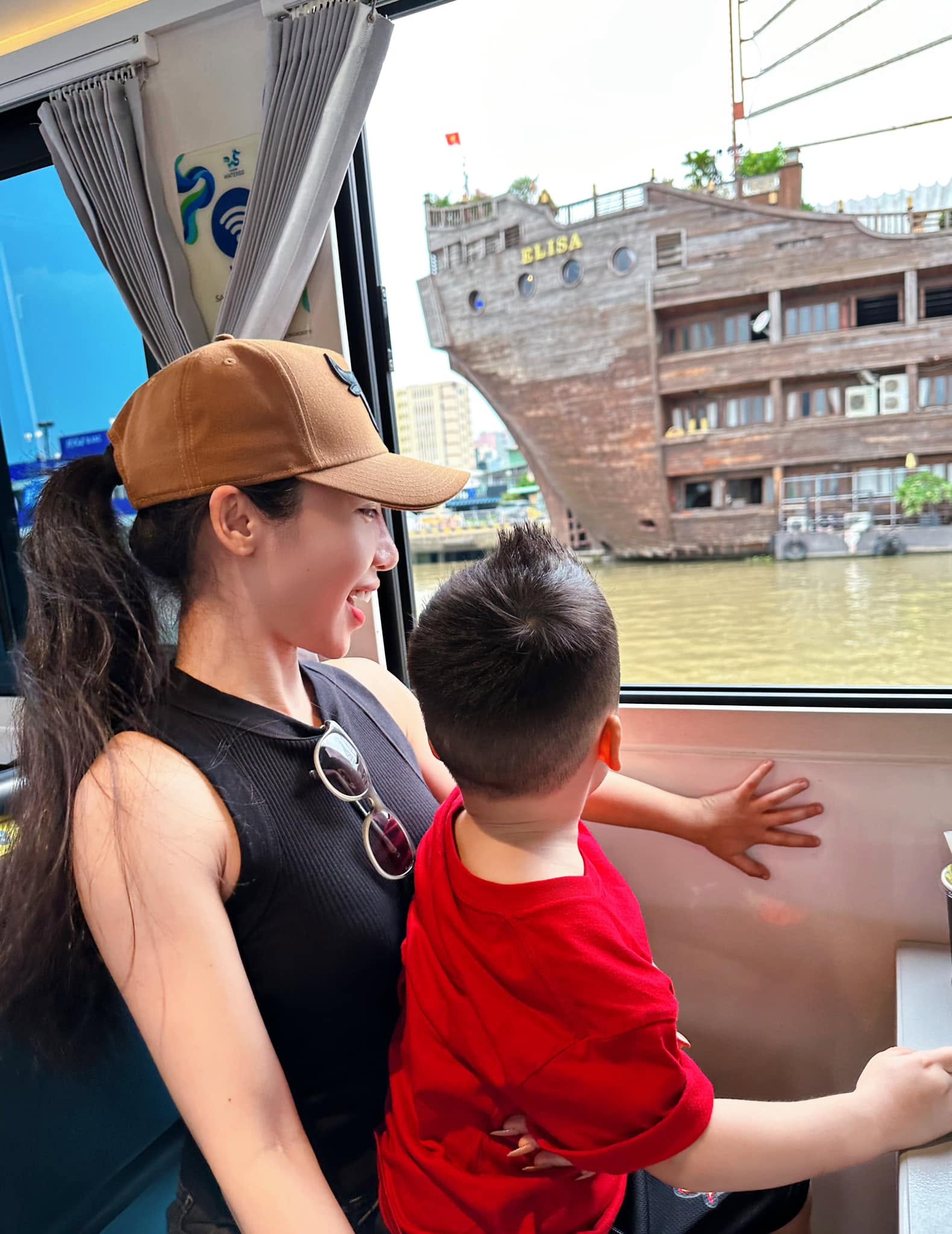 Nữ ca sĩ Vbiz l&agrave;m mẹ đơn th&acirc;n: Từ Ph&aacute;p trở về Việt Nam, từng t&iacute;nh l&agrave;m nail để mưu sinh- Ảnh 4.
