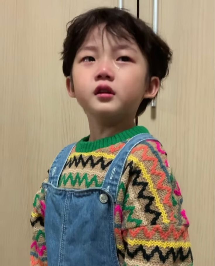 Trẻ thường xuy&ecirc;n bị qu&aacute;t mắng thường c&oacute; 3 biểu hiện r&otilde; rệt - Ảnh 3.