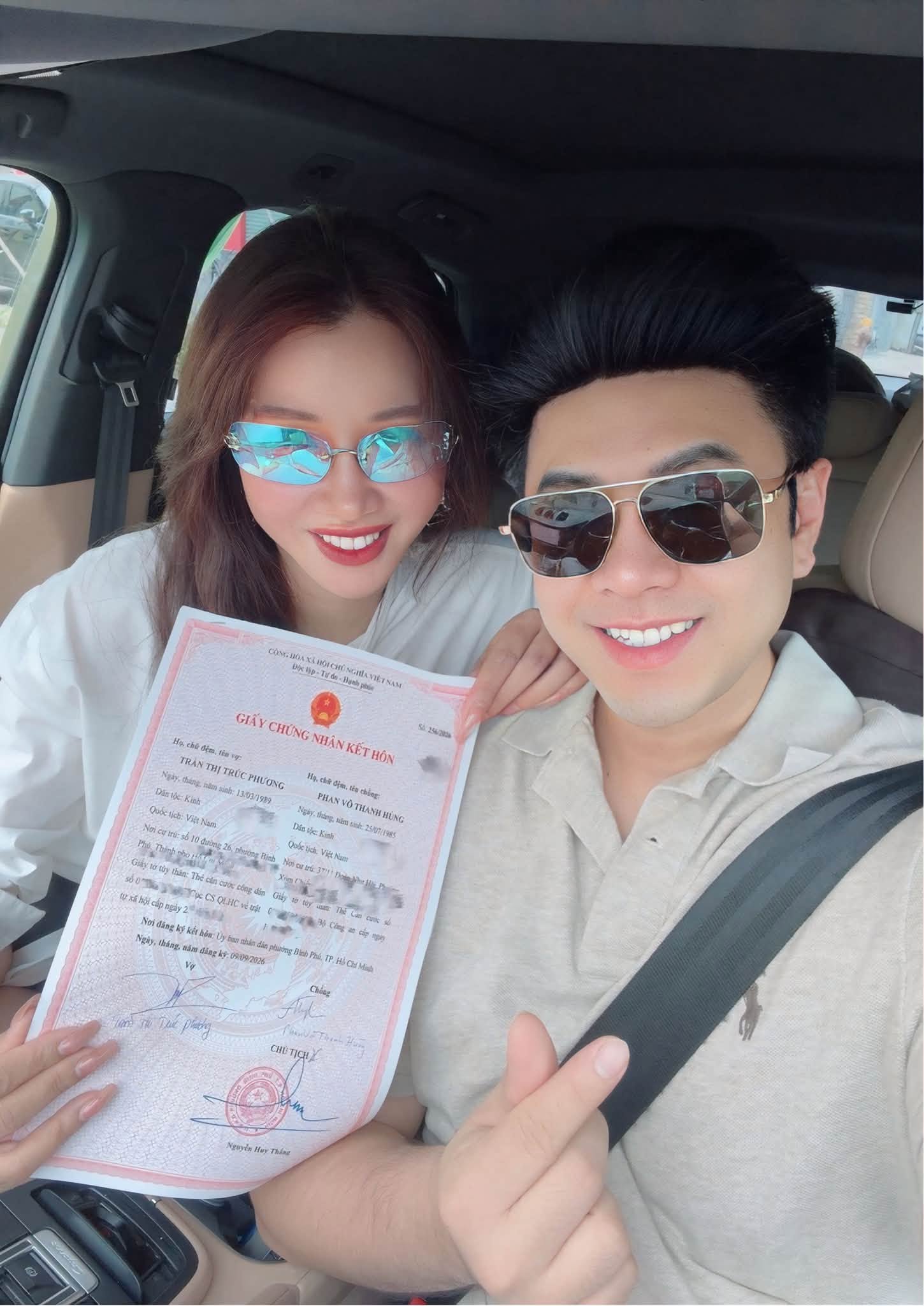 Cặp đ&ocirc;i ca sĩ Vbiz - CEO l&agrave; mẹ đơn th&acirc;n 3 con th&ocirc;ng b&aacute;o đăng k&yacute; kết h&ocirc;n- Ảnh 1.