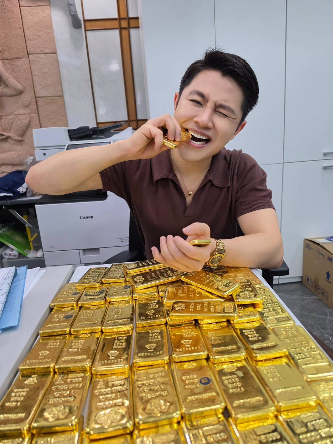 T&agrave;i sản hiện tại của người tạo trend &ldquo;iPhone Kupi&rdquo; nổi tiếng quốc tế - Ảnh 4.
