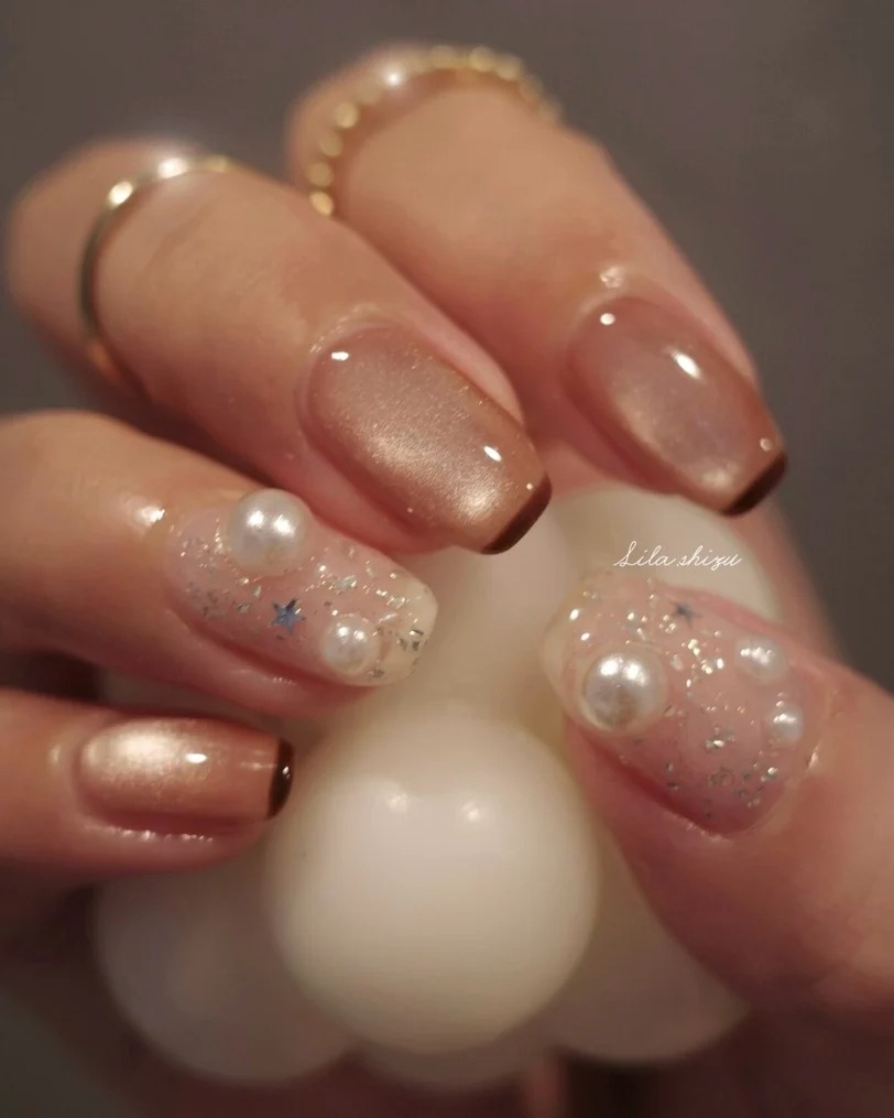 Nail màu cà phê là lựa chọn “chân ái” của mùa thu 2026: Đẹp tinh tế kiểu old money- Ảnh 2.