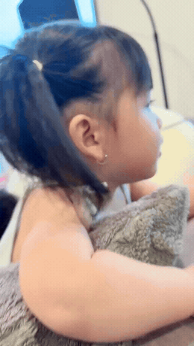 Con gái Puka giống ba như đúc, dứt khoát về phe ba khiến mẹ chỉ biết ngậm ngùi- Ảnh 2.