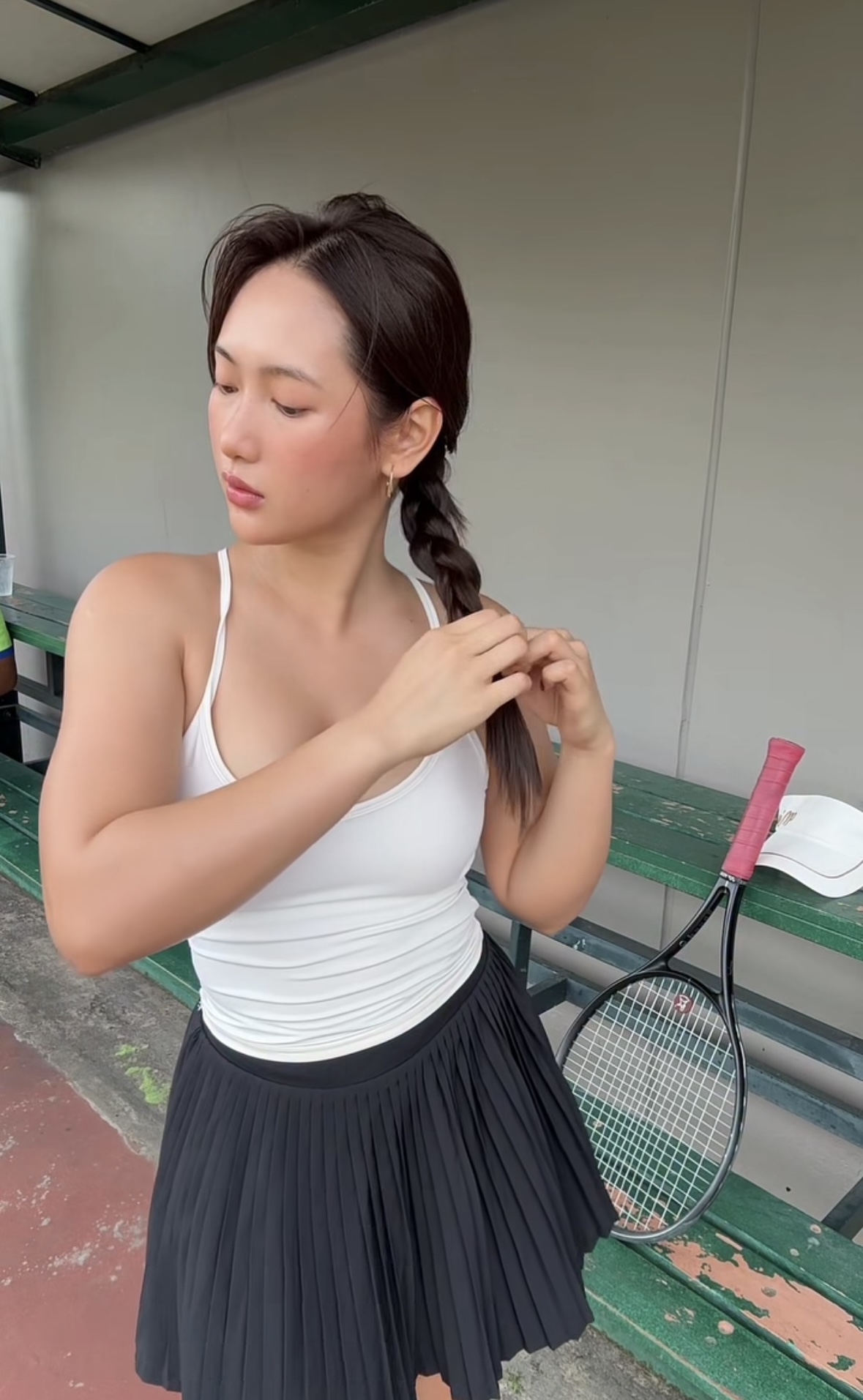 M&ecirc; đủ m&ocirc;n rồi, d&agrave;n mỹ nh&acirc;n Việt cuối c&ugrave;ng vẫn quay về với tennis: C&aacute;i chất &ldquo;quiet luxury&rdquo; kh&oacute; m&agrave; thay thế - Ảnh 17.