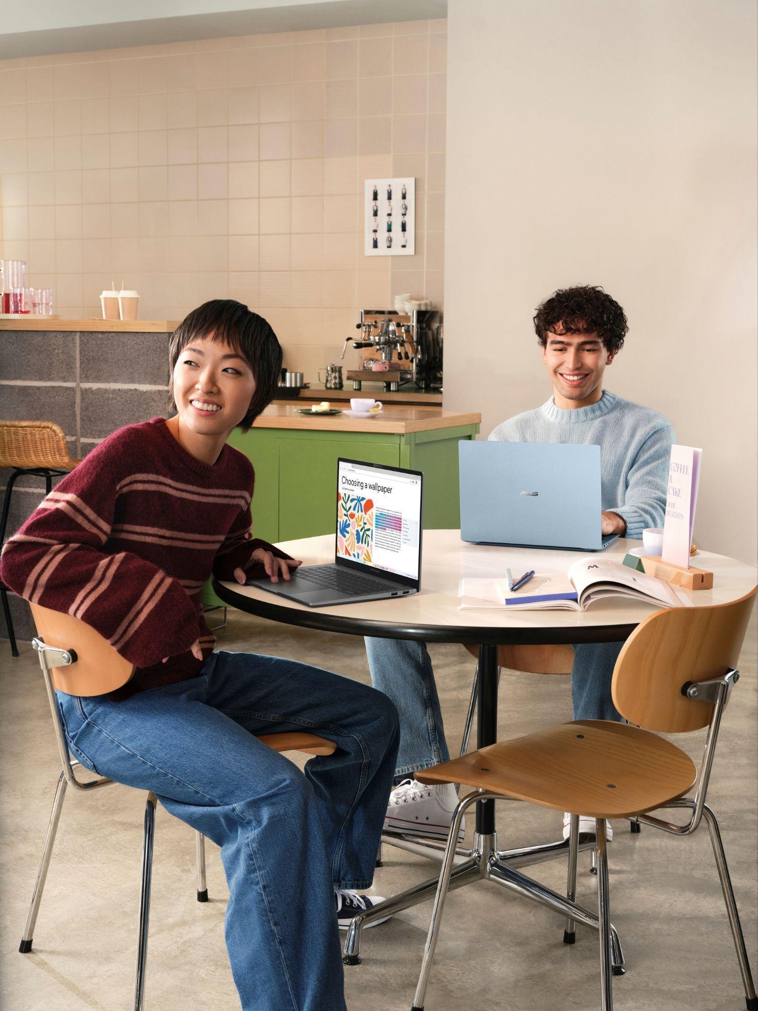 Một ngày học 3 nơi, laptop 1,28 kg tạo khác biệt thế nào? - Ảnh 1.