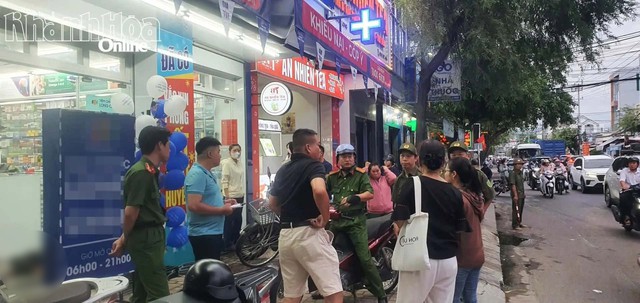 V&agrave;o tiệm mua thuốc, người đ&agrave;n &ocirc;ng SN 1990 bất ngờ tử vong: Danh t&iacute;nh nạn nh&acirc;n- Ảnh 1.
