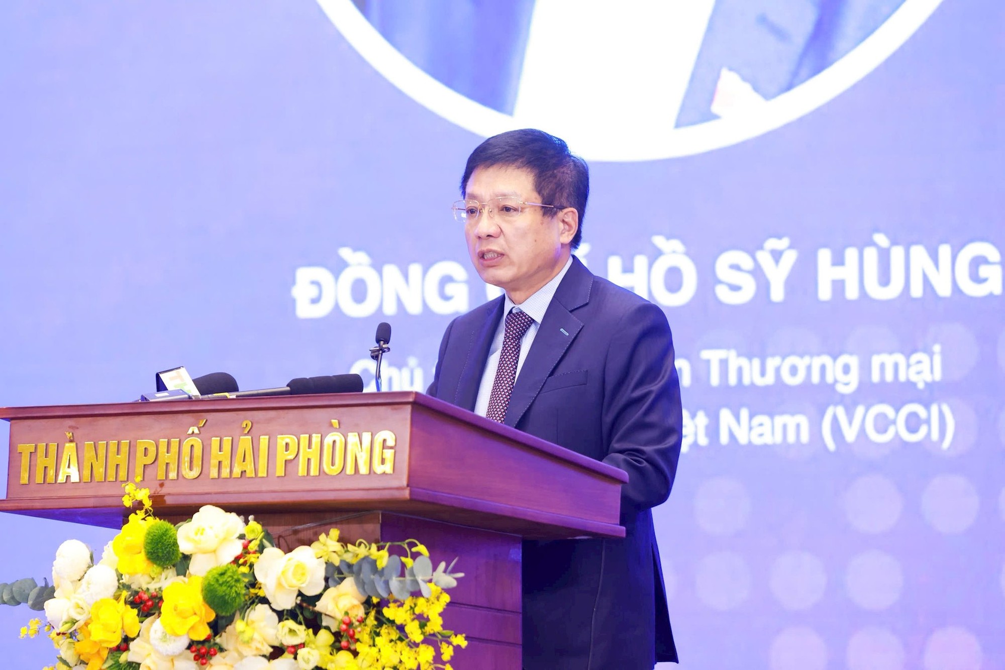 V&ugrave;ng kinh tế c&oacute; 6 tỉnh, th&agrave;nh nhưng c&oacute; đến 4 TP trực thuộc Trung ương, sở hữu lợi thế đặc biệt trong lĩnh vực quy m&ocirc; tương đương 10% GDP Việt Nam- Ảnh 3.